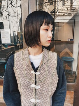 ロッソサンテ(rosso sante) クールなワンレンボブヘア