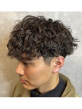 フリー(FREE) ツイストスパイラルパーマ メンズパーマメンズカットメンズ