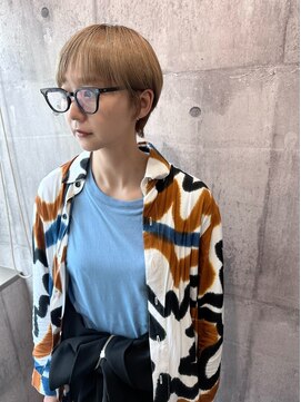 ヘアーサロン 6(hair salon) ハイトーンベージュ×マッシュショート