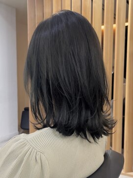 メゾンアクア 表参道(Maison ACQUA) オリーブベージュ/ブリーチなし/レイヤー/くびれ/ミディアム