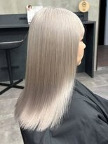 ナンバーウルス 名駅店(N° ulus)&nbsp;【number ulus】ホワイトシルバー×シルクブリーチ