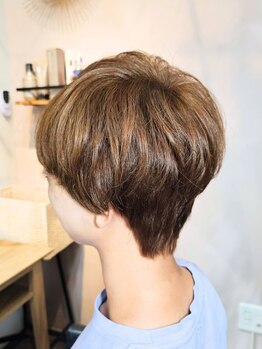 テオ(Teo)の写真/一人一人の髪質・骨格・クセを見極め、自宅でも再現しやすいスタイルを実現！髪が伸びでも扱いやすい♪