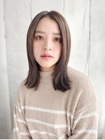 ヘアーアンドスマイル バル(hair&smile Baru) センターパートの外ハネアレンジ