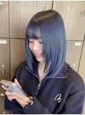 ミディアム前髪あり顔まわりレイヤーシャギーブリーチブルー