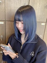 ポイントファイブバイソレイユ 小松店.5 by SOLEIL) ミディアム前髪あり顔まわりレイヤーシャギーブリーチブルー