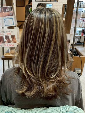 スペックホルダー(Spec Holder) 動きと透明感をプラス！立体感3Dハイライトスタイル