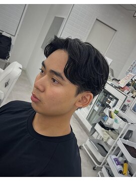 ダムディートウキョウ 心斎橋店(DAMDEE TOKYO) 毛流れセンターパート