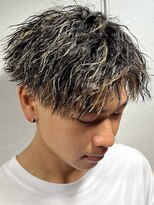 ライズ 渋谷店(RISE)&nbsp;【ハイライトツイストスパイラル】ツーブロックマッシュ！