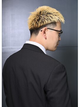 マーリィズバーバー 本店(MARLEY'S BAR BER) クロップスタイル