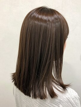 オラボ(olabo) 上質ツヤ髪ストレートミディ