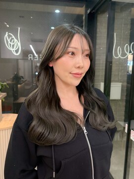 シアエミュー 新越谷店(SHEER emu) オリーブグレージュ【新越谷・南越谷】
