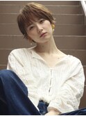 ベリーショート×アシンメトリー