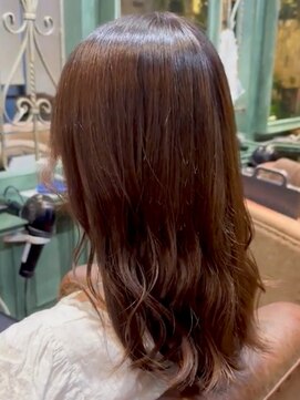モナン 新宿(Monan) ブラウンピンクベージュ ブリーチなし ナチュラルカラー