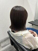 セカンド(Second)&nbsp;Second   ×　外ハネスタイル