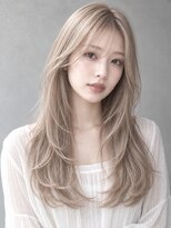 トリニティ(trinity)&nbsp;ブリーチ×髪質改善 　ブリーチで淡色ベージュ【豊見城】