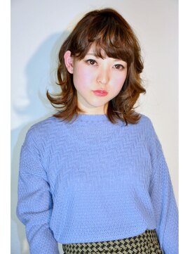 ヘアーサロン サボイア(HAIR SALON SAVOIA) [SAVOIA]ランダムカ－ル×ミディアム