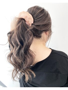 アライブ キチジョウジ(ALIVE Kichijoji) 夏のイメチェンフォギーベージュハイライト