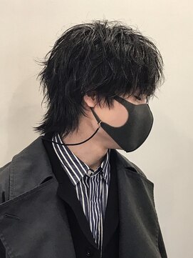 ウィルゴ(VIRGO) 黒髪無造作マッシュウルフ