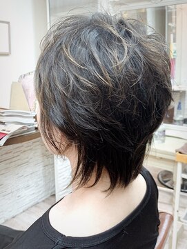 デザイナーズ ファクトリー(Designer's Factory) カット&ハイライトカラー