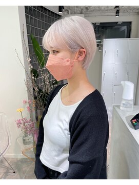 リンドトウキョウ ウメダ(LINDO TOKYO) ホワイトベージュ/ホワイトブロンド/ハイトーンショート