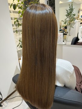 エミュスト(Emuest) 艶髪ブラウン☆髪質改善