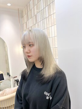 ロンドシェリ 仙台(Lond Cheri) レイヤーカット×エンドカラー ハイトーン ダブルカラー 仙台