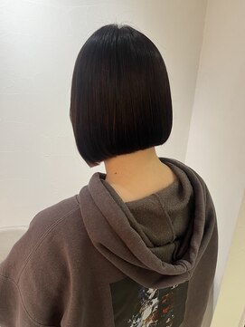 ロンドエニカ 大宮(Lond enika) ぱっつんボブブルーブラックミニボブ大宮