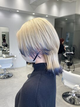 イリ(iLi) 【iLi】ウルフ/ホワイトカラー/エンドカラー