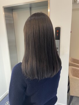 アヴァンスアンス 広島袋町店(AVANCE.ens) 裾カラー×暗めシルバー