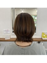 ヘアーアンドメイクアップモパ&nbsp;レイヤーカット