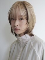 ソラ 表参道(SORA)&nbsp;[SORA見藤] ベージュとブラウンのウルフミディアム