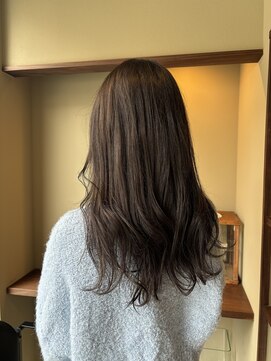 イニ(ini) ベージュアッシュカラー