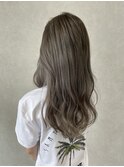 シルバーグレージュ