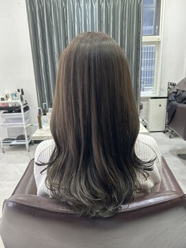 アヤラ オーガニックアンドスパ 東船橋店(AYALA) 【江添茉友】くすみベージュ/透明感カラー