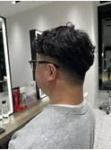 大人男性の、ニュアンスパーマ。
