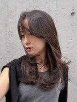 ピークアブー 原宿ハラカド(PEEK-A-BOO) くびれミディ顔まわりレイヤーハッシュカットザクザクレイヤー