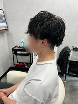 ウヌ ヘアルーム(uNu Hair Room) 刈り上げニュアンススパイラル