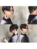 bibito 黒髪の切りっぱなし丸みショート アシメボブ