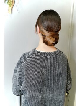 ドッツ(Dots.) Dots. set.No. 40 綺麗めアップ　結婚式　お呼ばれ　二次会