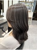 細めハイライト×セミロング
