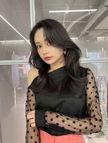 ジーナ 名駅(XENA.)&nbsp;《haru8》レイヤー/顔周りレイヤー/アッシュグレージュ