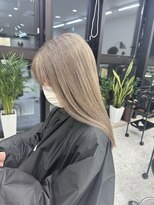 シカ 神戸三宮元町店(Cica)&nbsp;ハイトーン ブリーチ ミルクティー ベージュ 三宮 元町