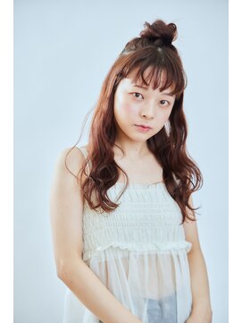 ラシェル パル ノエル(Laciel par Noel) 艶感ブラウンカラー