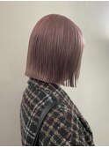 ピンクベージュピンクミルクティーブリーチありダブルカラーボブ