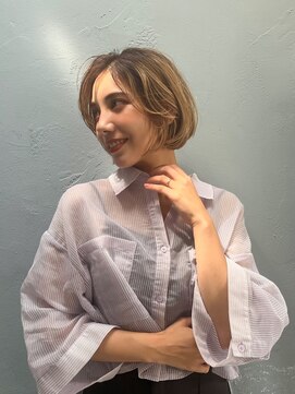 キートスバイガーランド (Kiitos by Garland) 大人可愛い小顔マッシュショート/ベージュカラー/吉祥寺