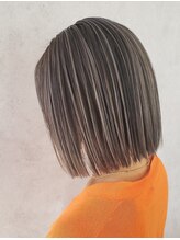 ハイライトで白髪ぼかし  [大分光吉/髪質改善/学割U24/白髪ぼかし/白髪染め/ハイライト/縮毛矯正/ショート]