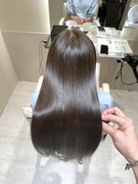 エレノア 四条烏丸店(Eleanor)&nbsp;初めての美髪矯正で叶える自然な艶ストレート○山地