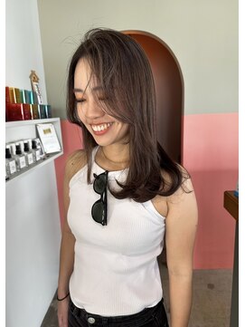 アルヴァ(ALVA) 白髪ぼかしハイライト×艶髪トリートメント【那覇美容室ALVA】