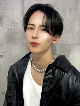 シェルヴ(XELVE) 毛流れセンターパート 韓国ヘア