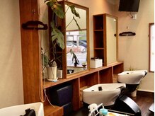 ミヤザキ エスト1946(MIYAZAKI est.1946)の雰囲気（フェード/理容室/バーバー/シェービング/白髪染め/メンズ/キッズ）